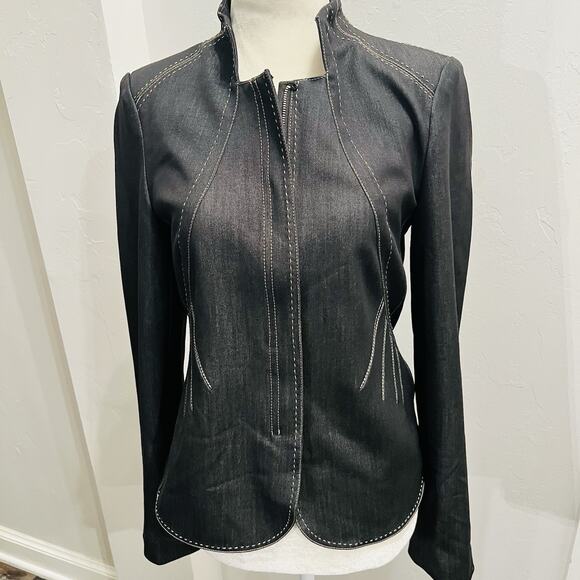 Adrienne Vittadini Jackets & Blazers - Adrienne Vittadini Studio Women’s Jacket Black Denim Stitched Gold Accent Size 4
